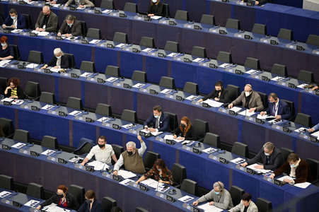 Abstimmung über Sanktionen gegen Russland im EU-Parlament in Straßburg