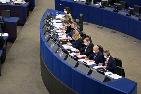 Abstimmung über Sanktionen gegen Russland im EU-Parlament in Straßburg