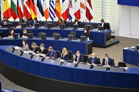 Abstimmung über Sanktionen gegen Russland im EU-Parlament in Straßburg