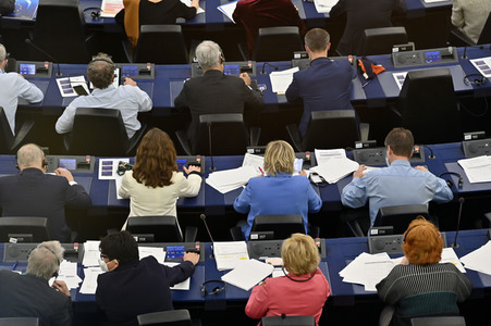 Abstimmung über Sanktionen gegen Russland im EU-Parlament in Straßburg