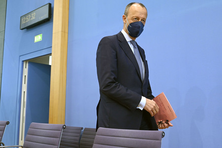 Bundespressekonferenz zur Verfassungsklage gegen das zweite Nachtragshaushaltsgesetz 2021 in Berlin