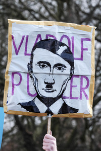 Pro-russischer Autokorso und Gegendemo in Hannover