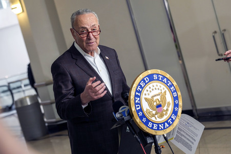 Pressekonferenz mit Chuck Schumer zu Ghost Guns in New York