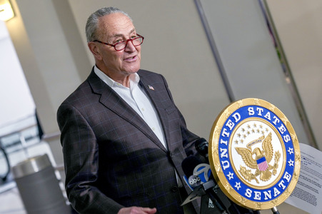 Pressekonferenz mit Chuck Schumer zu Ghost Guns in New York