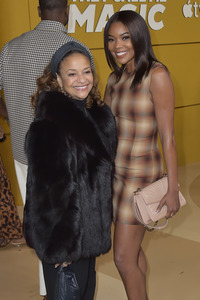 Serienpremiere 'They Call Me Magic' in Los Angeles