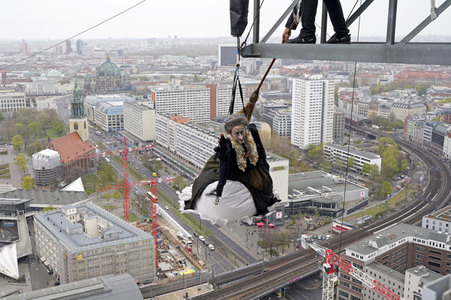 Fototermin zur Show 'Der Zorn der Hexen' in Berlin