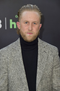 Serienpremiere 'Under the Banner of Heaven' in Los Angeles