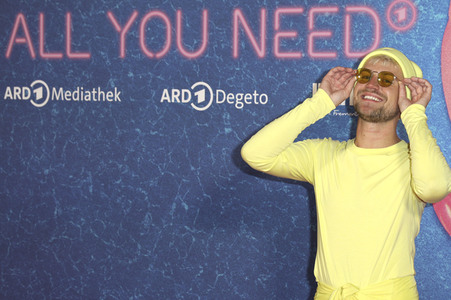 Staffel 2 Premiere 'All You Need' in Köln