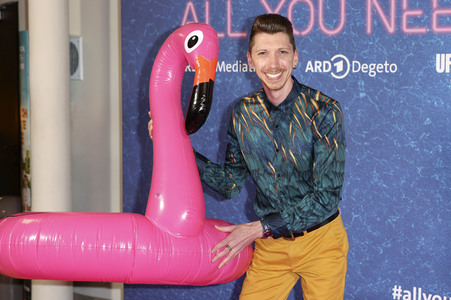 Staffel 2 Premiere 'All You Need' in Köln