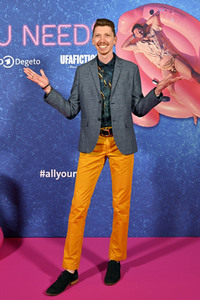 Staffel 2 Premiere 'All You Need' in Köln