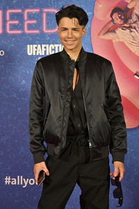 Staffel 2 Premiere 'All You Need' in Köln