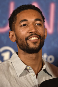 Staffel 2 Premiere 'All You Need' in Köln