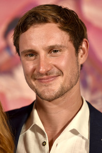 Staffel 2 Premiere 'All You Need' in Köln