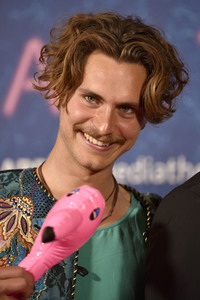 Staffel 2 Premiere 'All You Need' in Köln