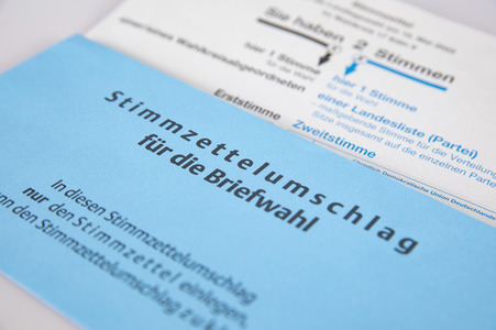 Symbolfoto Briefwahl zur Landtagswahl NRW