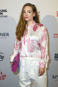 Filmpremiere 'Stand Up! Was bleibt, wenn alles weg ist', achtung berlin Filmfestival 2022