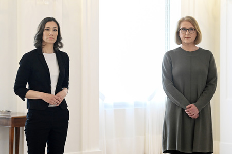 Frank-Walter Steinmeier bei der Aushändigung von Urkunden in Berlin