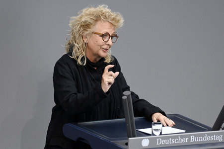 31. Sitzung des Deutschen Bundestages in Berlin