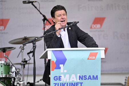 Kundegebung des DGB zum 1. Mai in Nürnberg