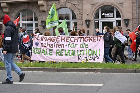 Revolutionäre 1. Mai Demo in Nürnberg