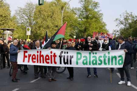 Revolutionäre 1. Mai Demo in Berlin