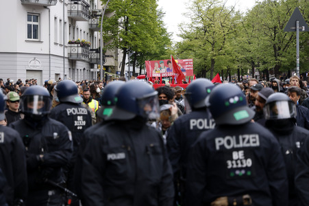 Revolutionäre 1. Mai Demo in Berlin