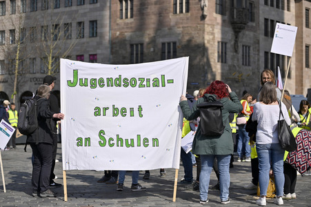 Warnstreik von Beschäftigten in Sozial- und Erziehungsberufen in Nürnberg