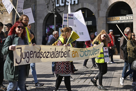 Warnstreik von Beschäftigten in Sozial- und Erziehungsberufen in Nürnberg