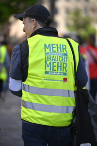 Warnstreik von Beschäftigten in Sozial- und Erziehungsberufen in Nürnberg