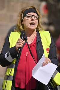 Warnstreik von Beschäftigten in Sozial- und Erziehungsberufen in Nürnberg