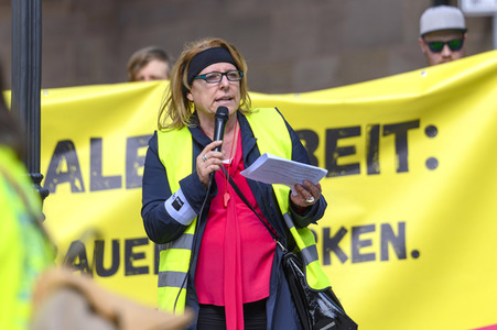Warnstreik von Beschäftigten in Sozial- und Erziehungsberufen in Nürnberg