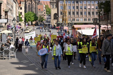 Warnstreik von Beschäftigten in Sozial- und Erziehungsberufen in Nürnberg