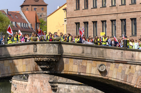 Warnstreik von Beschäftigten in Sozial- und Erziehungsberufen in Nürnberg