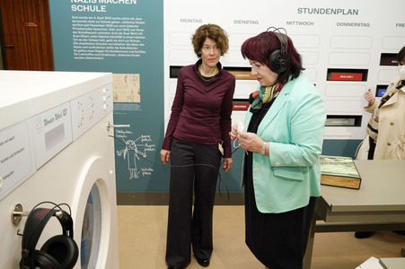 Eröffnung der Ausstellung 'Susi und Wir. Vom Hingucken und Wegschauen' in Berlin