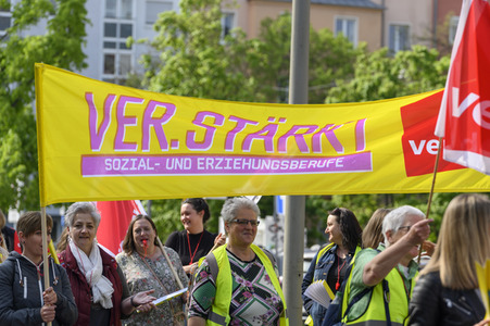 Warnstreik von Beschäftigten in Kitas und im schulischen Ganztag in Nürnberg