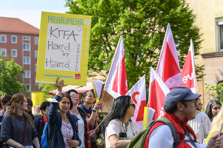 Warnstreik von Beschäftigten in Kitas und im schulischen Ganztag in Nürnberg