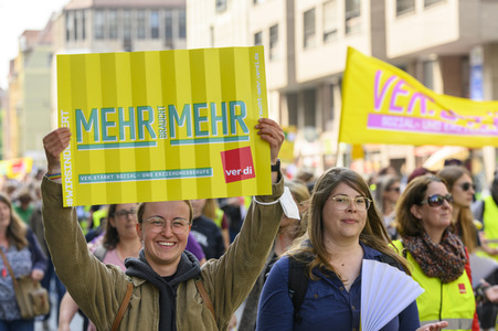 Warnstreik von Beschäftigten in Kitas und im schulischen Ganztag in Nürnberg