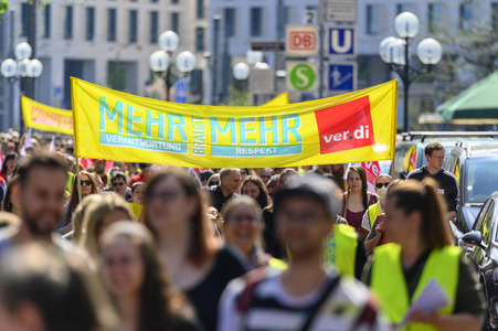 Warnstreik von Beschäftigten in Kitas und im schulischen Ganztag in Nürnberg