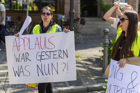 Warnstreik von Beschäftigten in Kitas und im schulischen Ganztag in Nürnberg