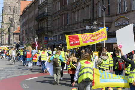 Warnstreik von Beschäftigten in Kitas und im schulischen Ganztag in Nürnberg