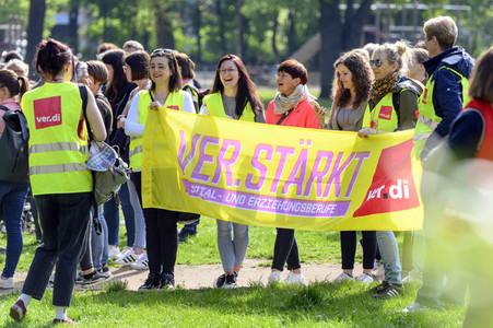 Warnstreik von Beschäftigten in Kitas und im schulischen Ganztag in Nürnberg