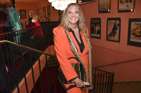 Theaterpremiere 'Das Brautkleid' in München