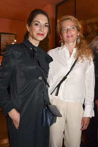 Theaterpremiere 'Das Brautkleid' in München
