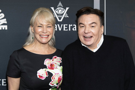 Serienpremiere 'The Pentaverate' in Los Angeles