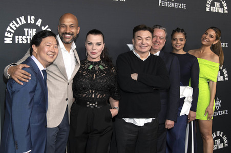 Serienpremiere 'The Pentaverate' in Los Angeles