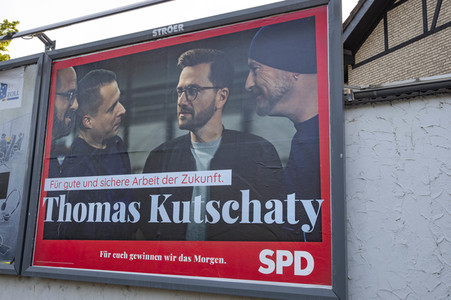 Wahlplakate zur NRW-Wahl in Köln