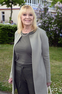 Theaterpremiere 'Monsieur Claude und seine Töchter - Teil 2' in Berlin