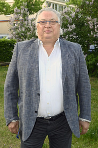 Theaterpremiere 'Monsieur Claude und seine Töchter - Teil 2' in Berlin