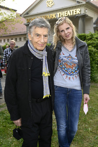 Theaterpremiere 'Monsieur Claude und seine Töchter - Teil 2' in Berlin