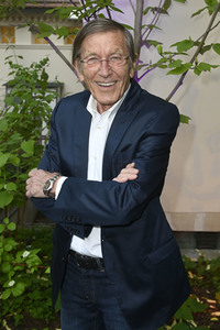 Theaterpremiere 'Monsieur Claude und seine Töchter - Teil 2' in Berlin
